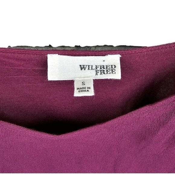 Wilfred Free Adjustable Spaghetti Strap Magenta? Crop tank small - Picture 9 of 9